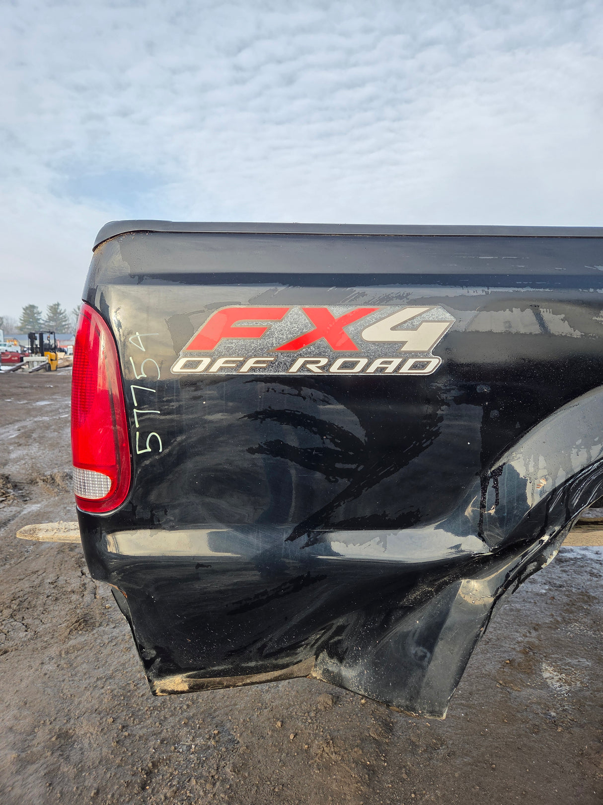 1999-2010 Ford Super Duty F250 F350 6' 9" Short Truck Bed