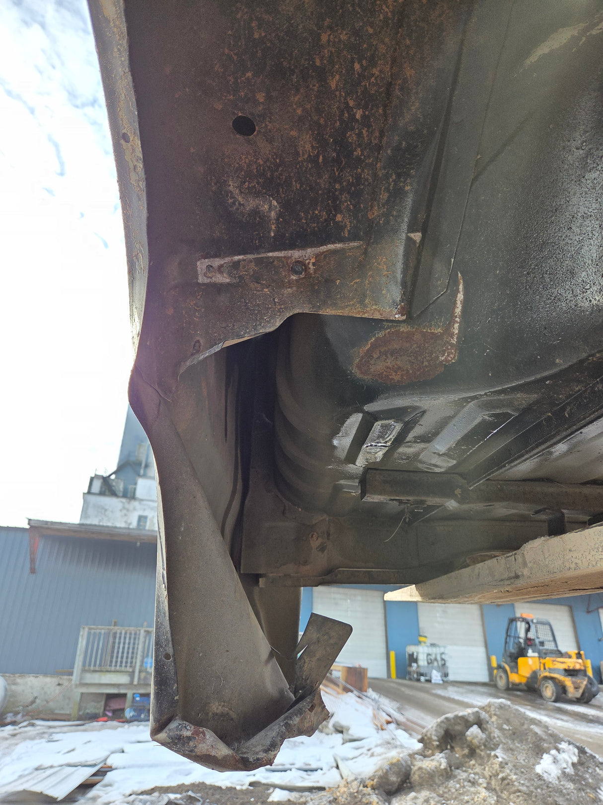 1999-2010 Ford Super Duty F250 F350 6' 9" Short Truck Bed