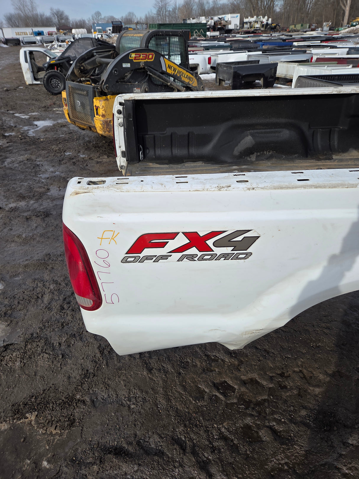 1999-2010 Ford Super Duty F250 F350 6' 9" Short Truck Bed