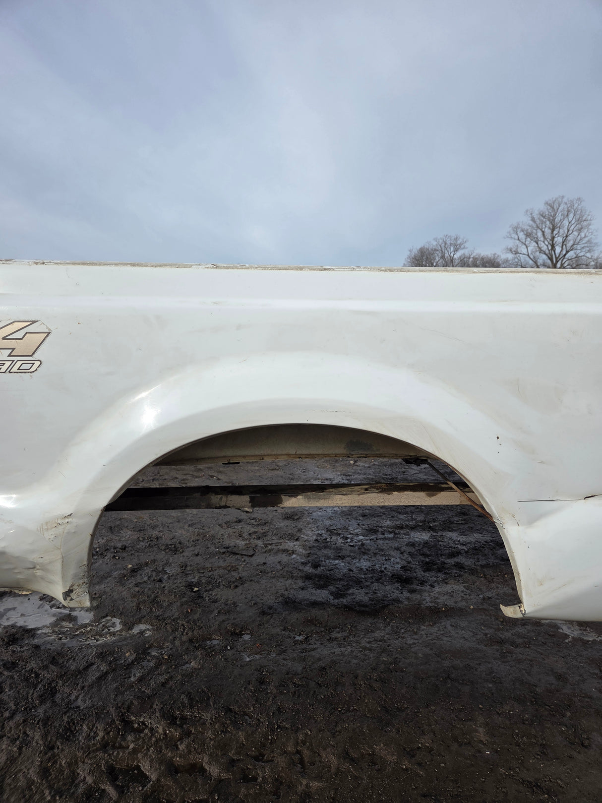 1999-2010 Ford Super Duty F250 F350 6' 9" Short Truck Bed