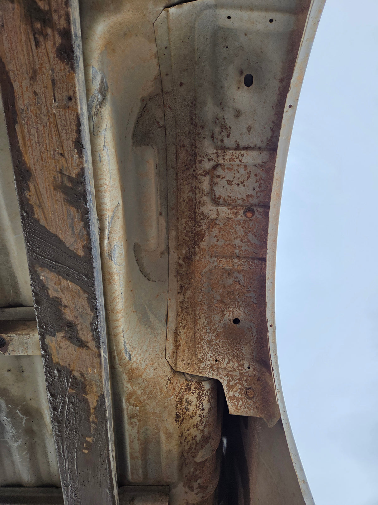 1999-2010 Ford Super Duty F250 F350 6' 9" Short Truck Bed