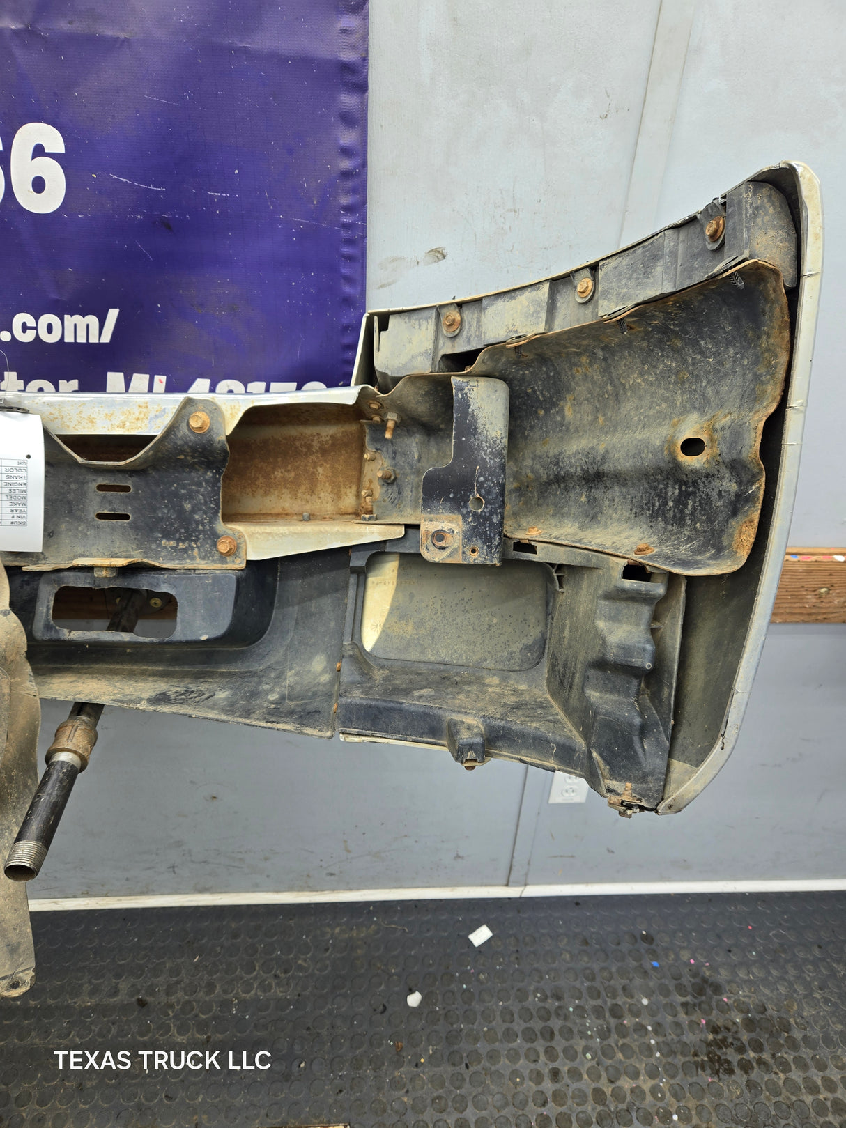 2007-2010 Chevrolet Silverado 2500 3500 HD Front Bumper