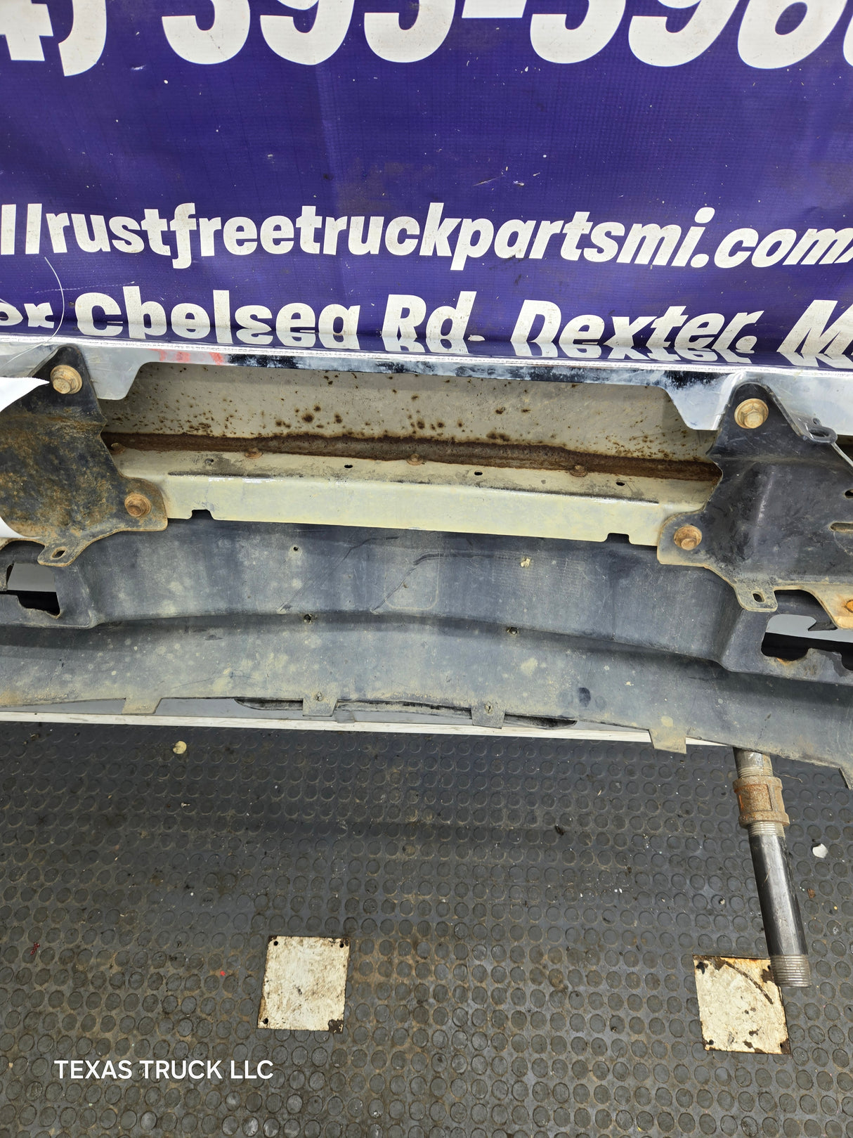 2007-2010 Chevrolet Silverado 2500 3500 HD Front Bumper