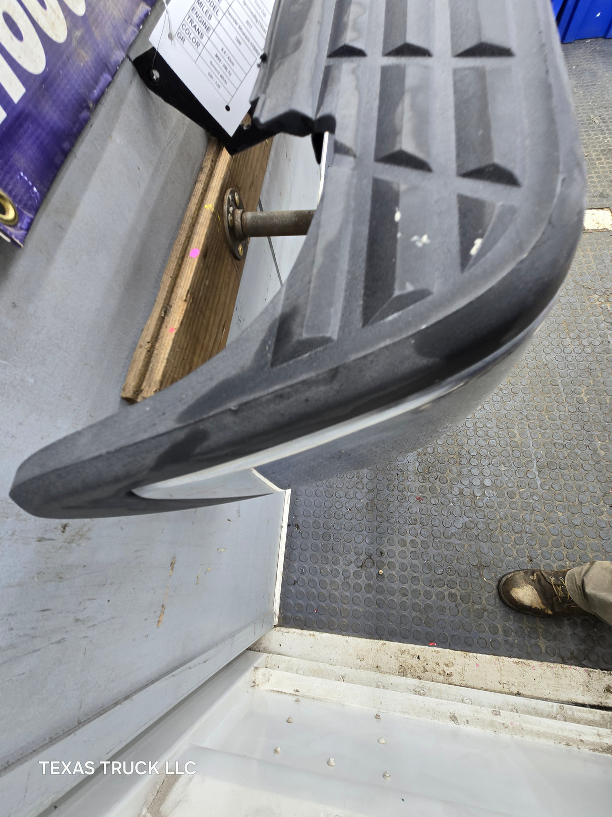 2011-2014 Chevrolet Silverado / GMC Sierra 1500 Rear Bumper