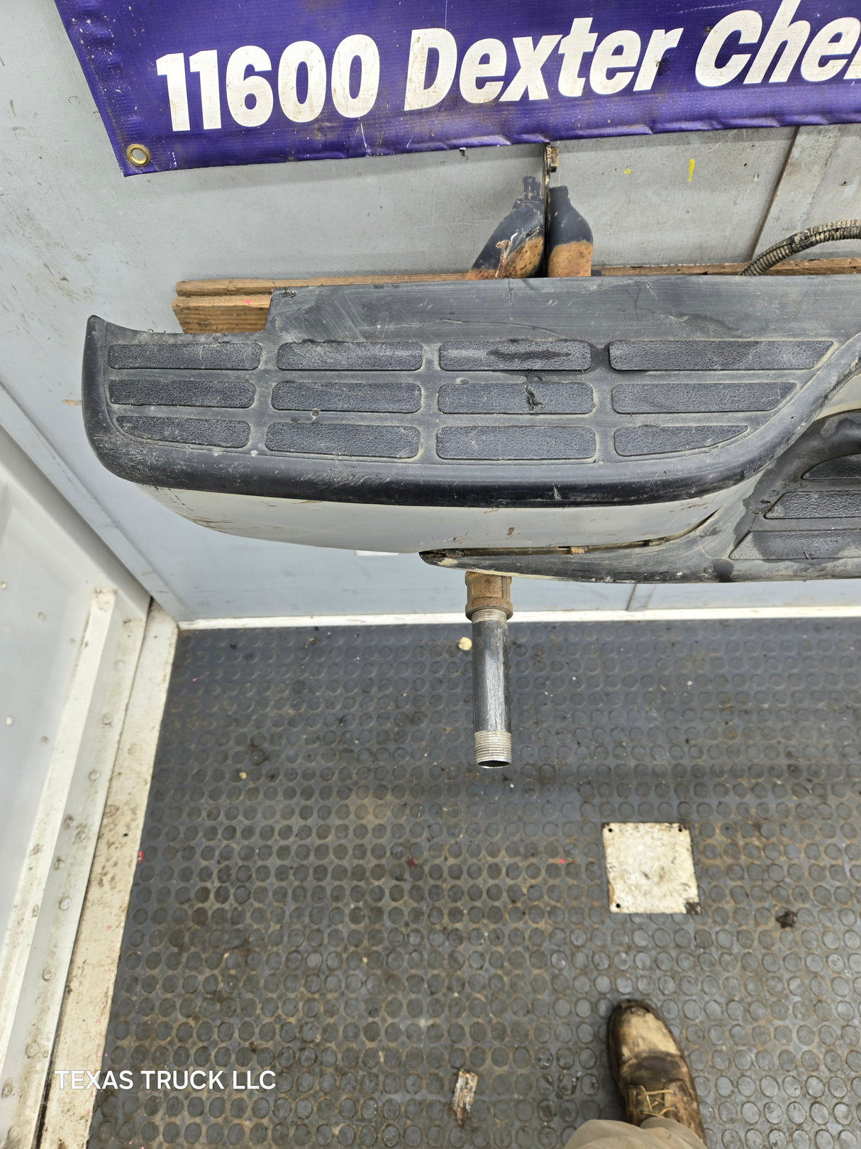 1999-2007 Chevrolet Silverado / GMC Sierra 1500 Rear Bumper