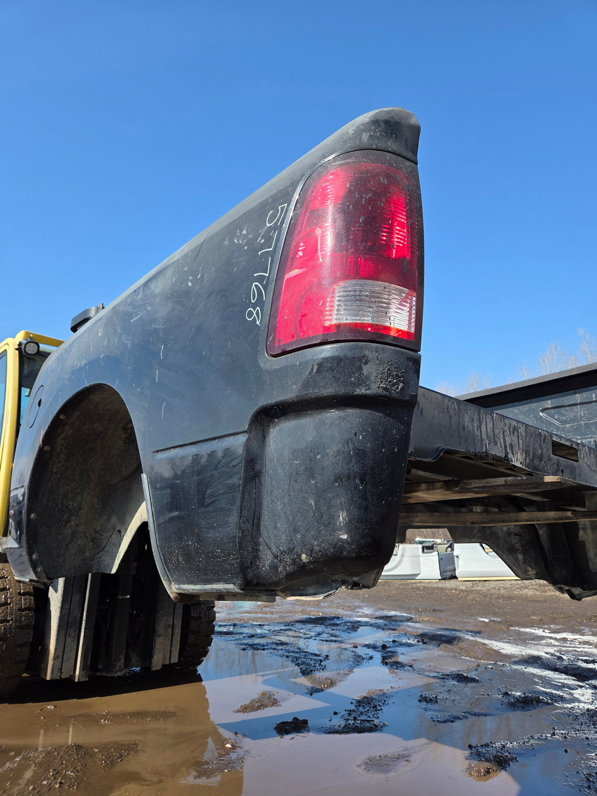 2009-2018 Dodge Ram 1500 4th gen 5' 7" Short Truck Bed