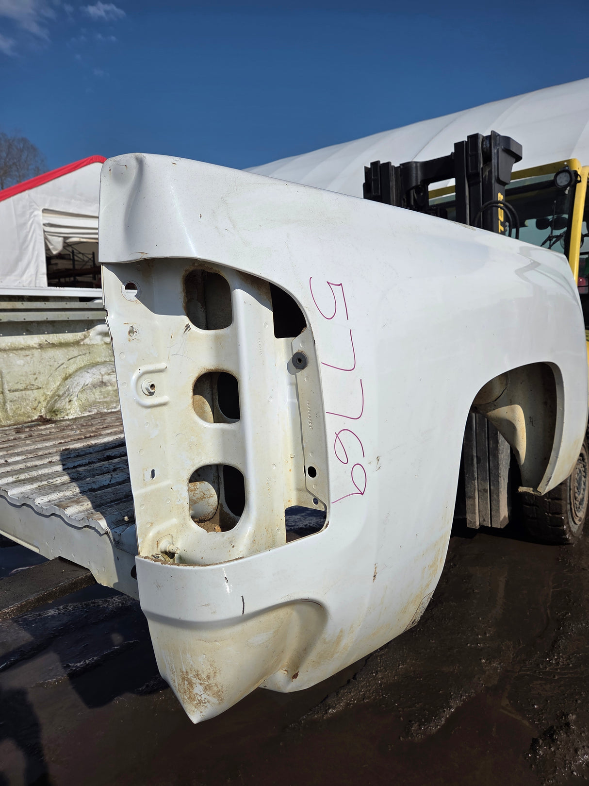 2007-2013 Chevrolet Silverado 1500 5' 8" Short Truck Bed