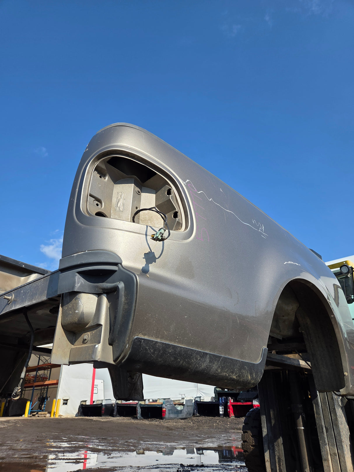 1997-2003 Ford F150 5' 6" Short Truck Bed