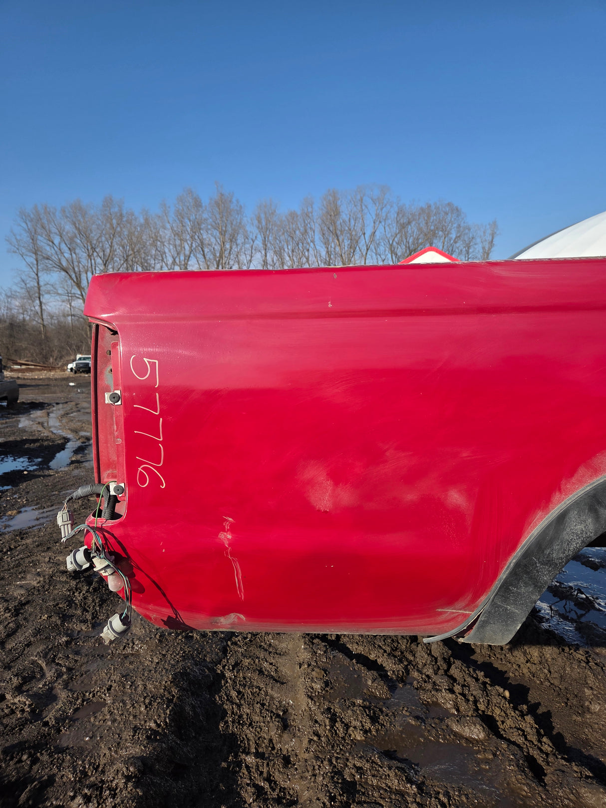 1998-2000 Nissan Frontier Long Bed Truck Bed