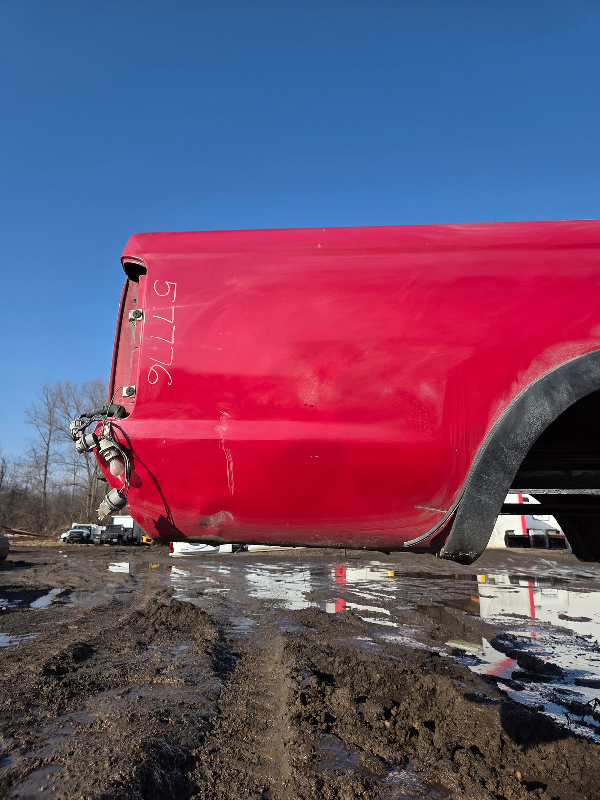 1998-2000 Nissan Frontier Long Bed Truck Bed