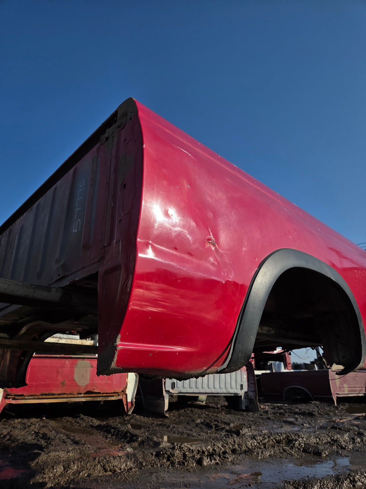 1998-2000 Nissan Frontier Long Bed Truck Bed