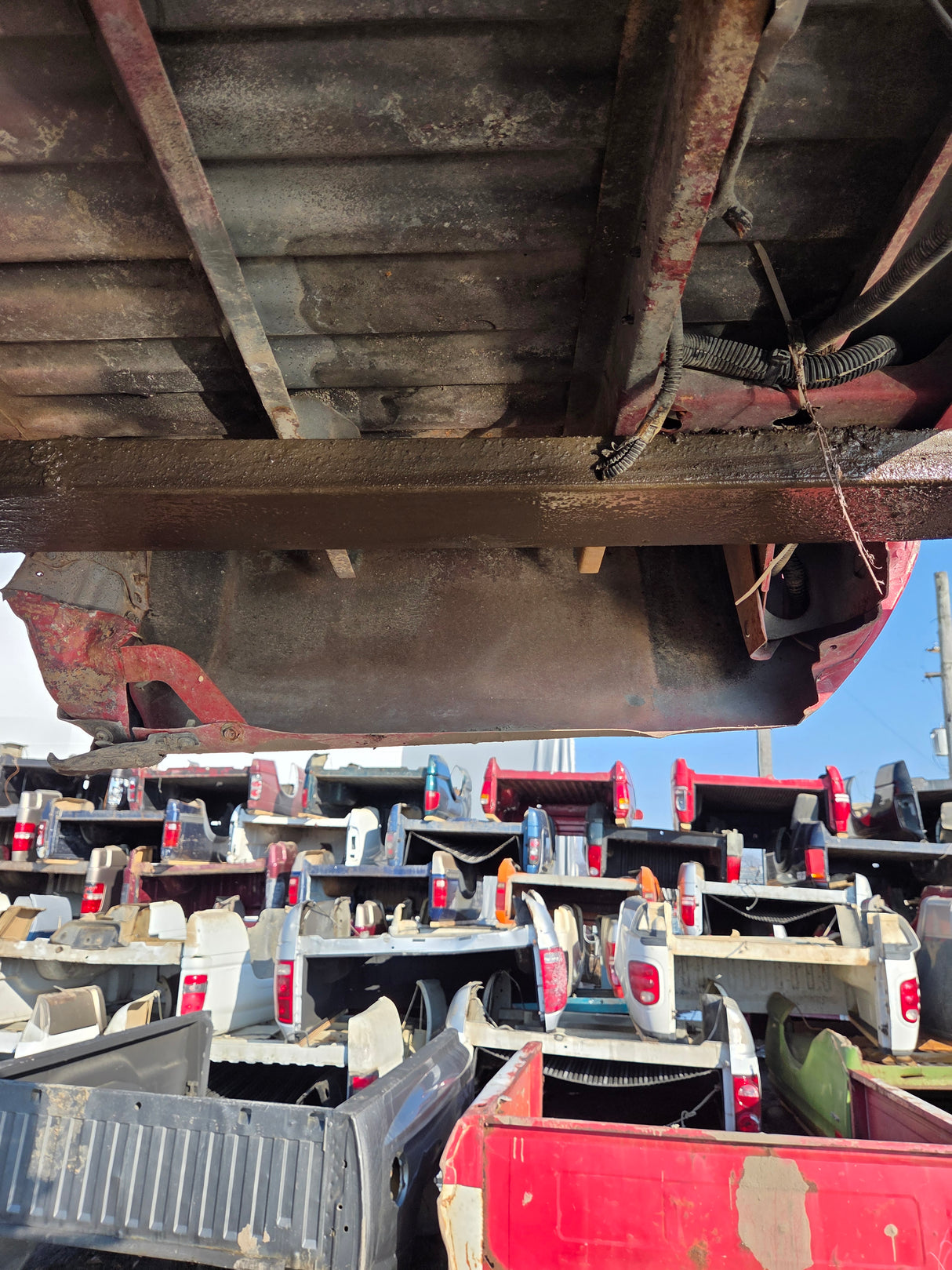 1998-2000 Nissan Frontier Long Bed Truck Bed