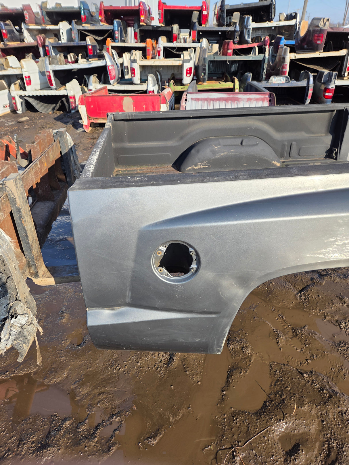 2005-2011 Dodge Dakota 3rd Gen 6' 5" Short Truck Bed