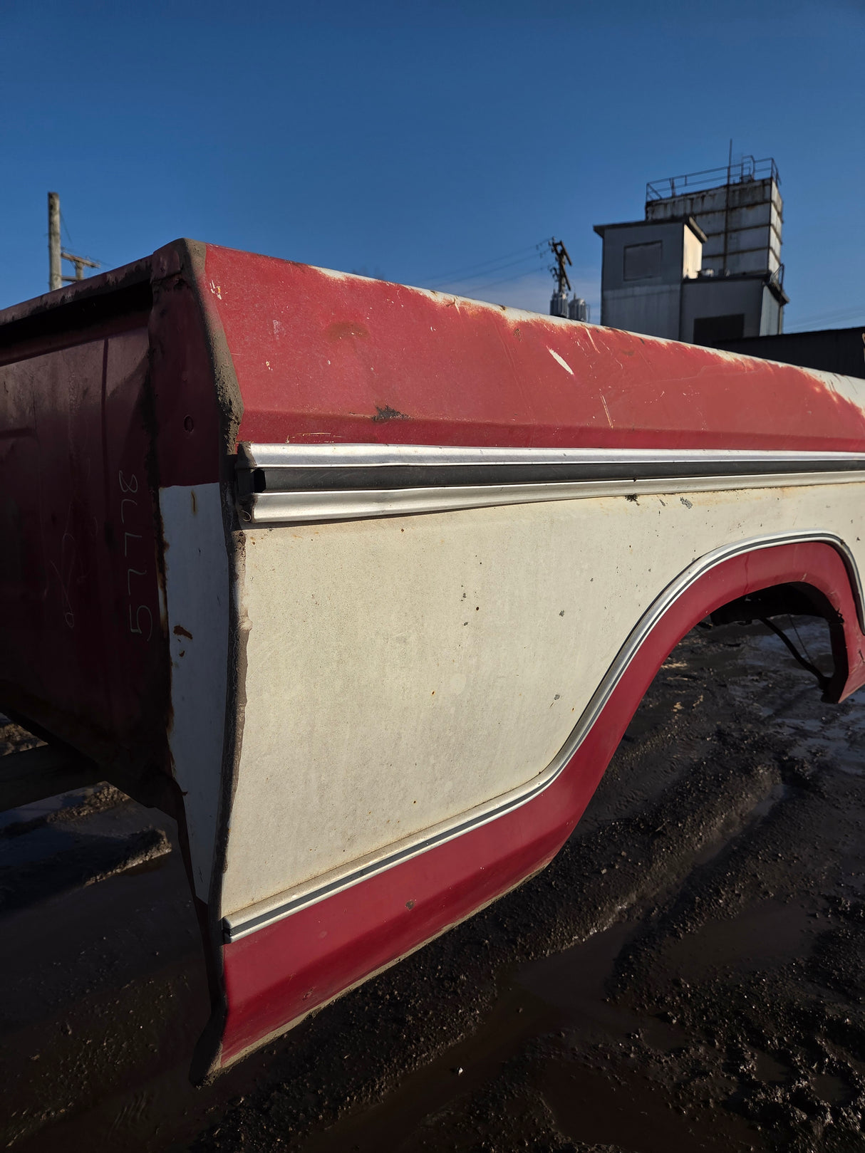 1973-1979 Ford F100 F150 F250 F350 6' 9" Short Truck Bed