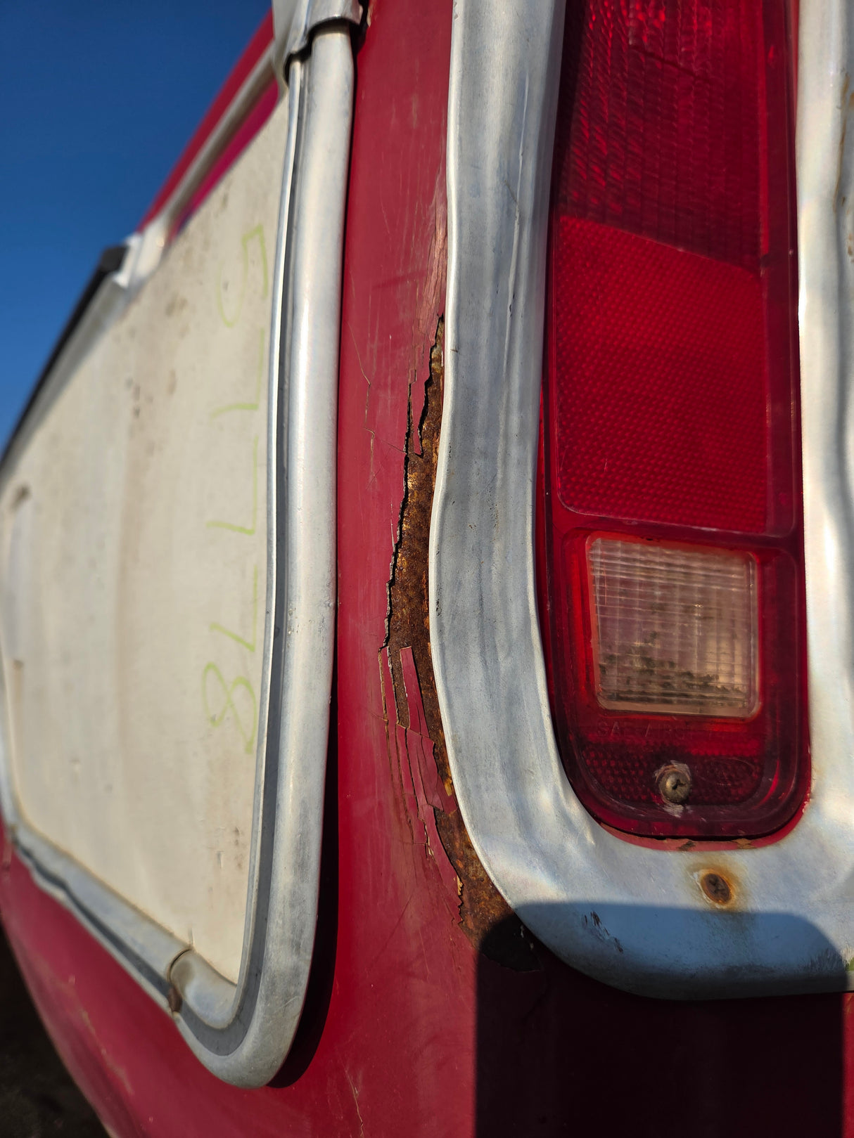 1973-1979 Ford F100 F150 F250 F350 6' 9" Short Truck Bed