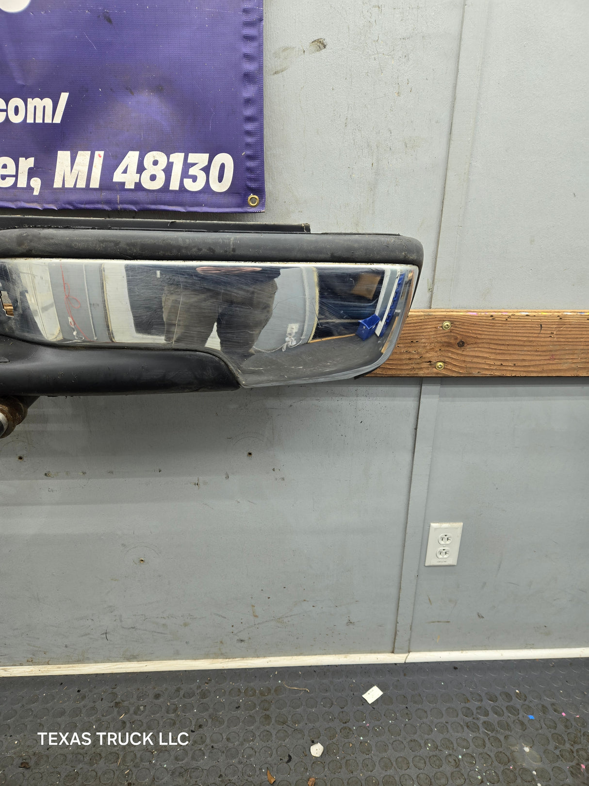 1999-2007 Chevrolet Silverado / GMC Sierra 2500 3500 HD Rear Bumper Chrome