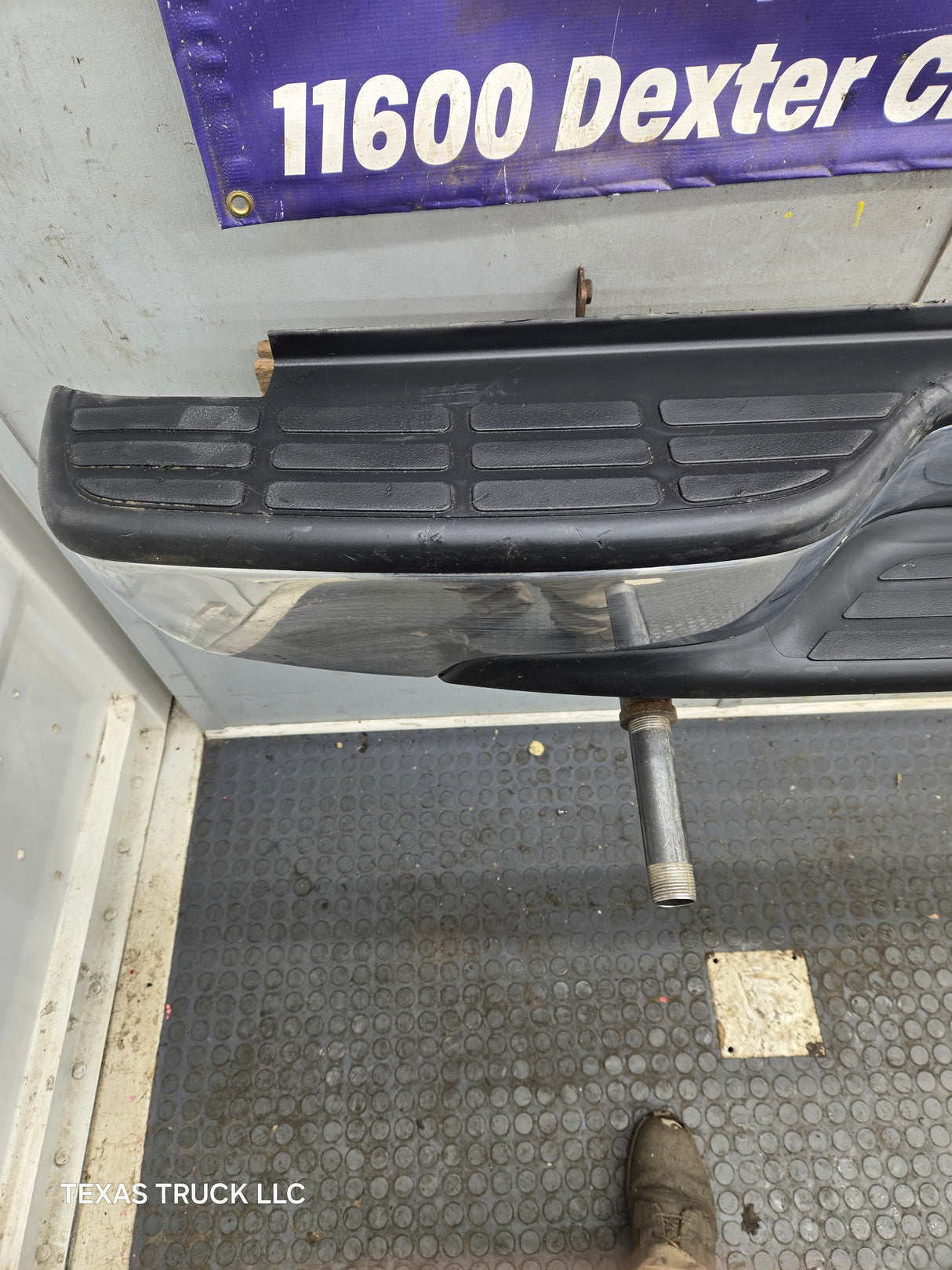 1999-2007 Chevrolet Silverado / GMC Sierra 2500 3500 HD Rear Bumper Chrome