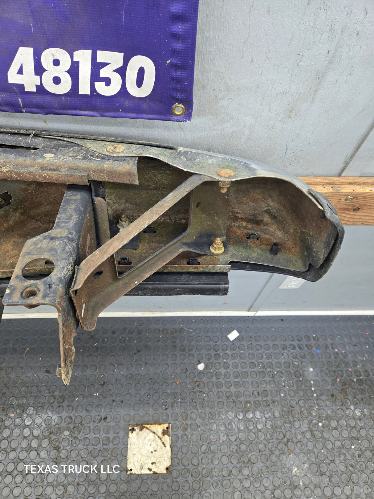 1999-2007 Chevrolet Silverado / GMC Sierra 2500 3500 HD Rear Bumper Chrome