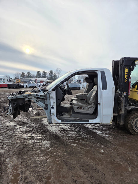 2004-2008 Ford F150 2 Door Regular Cab - Oxford White