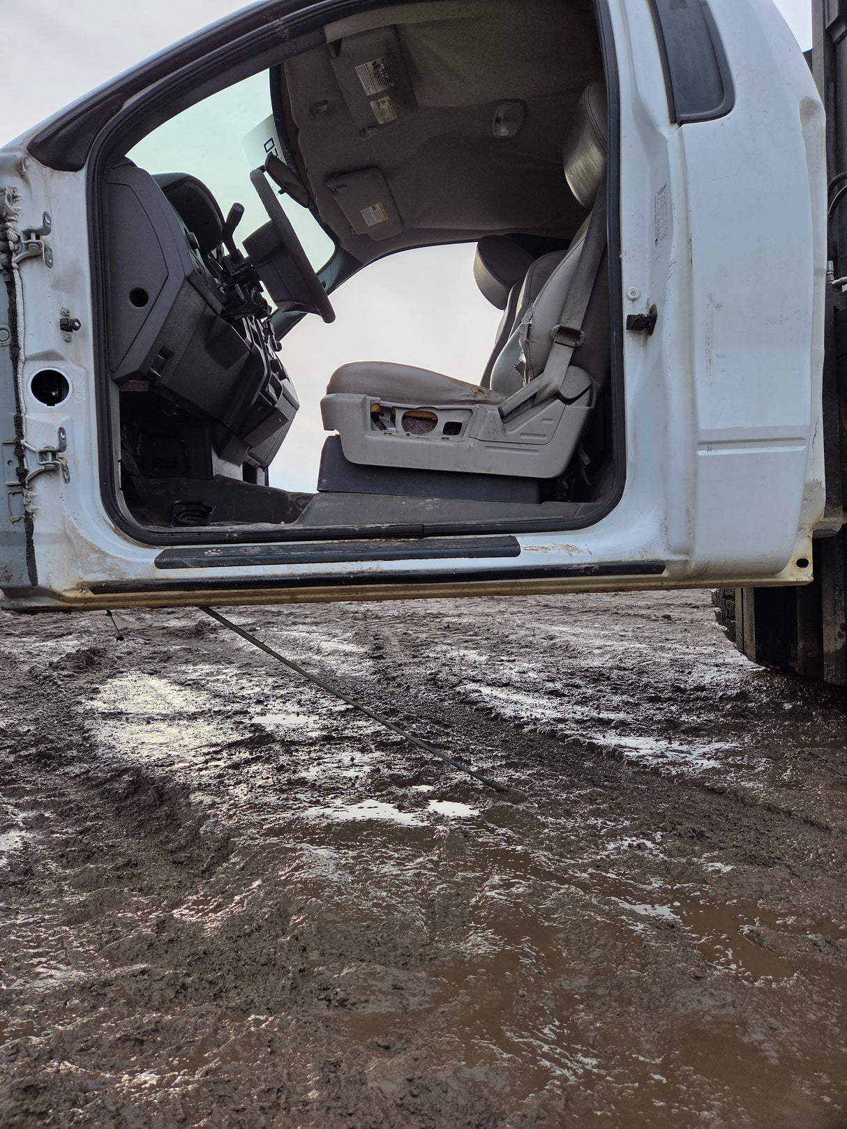 2004-2008 Ford F150 2 Door Regular Cab - Oxford White