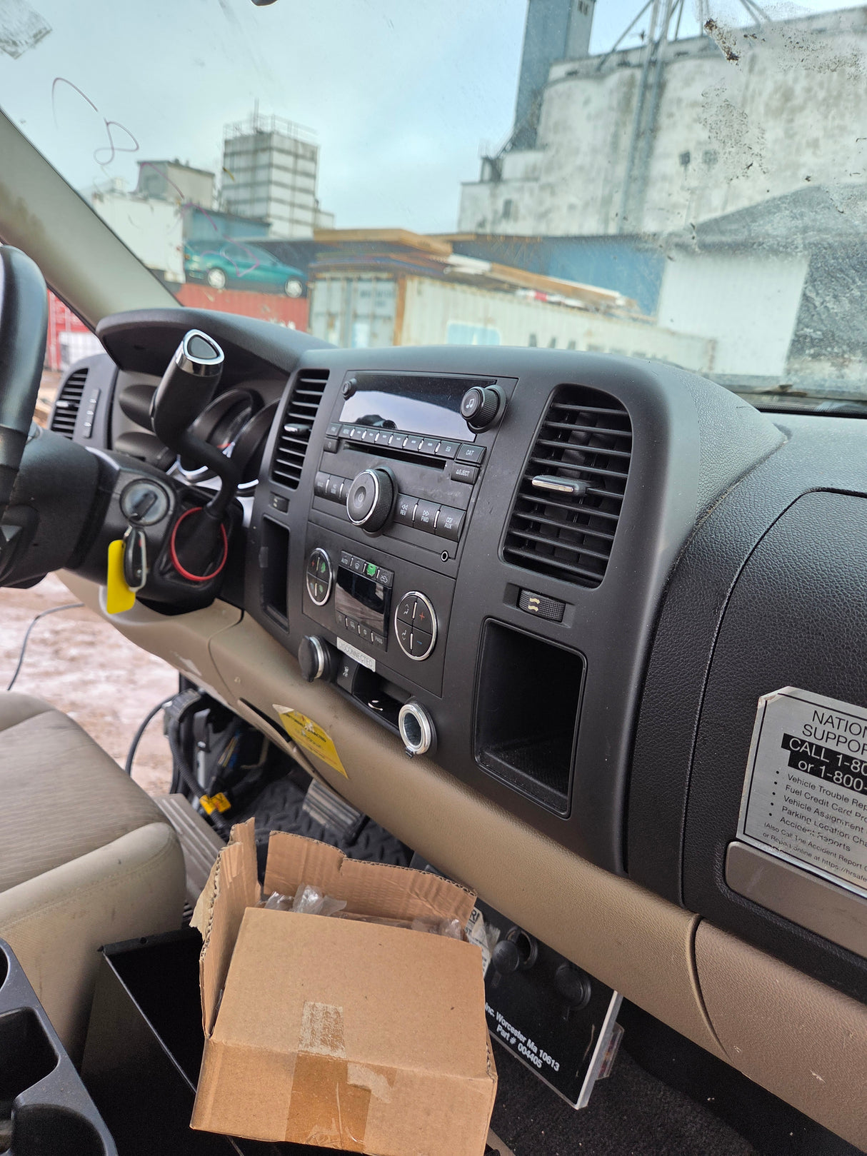 2007-2013 Chevrolet Silverado / GMC Sierra 1500 2500 3500 HD Crew Cab