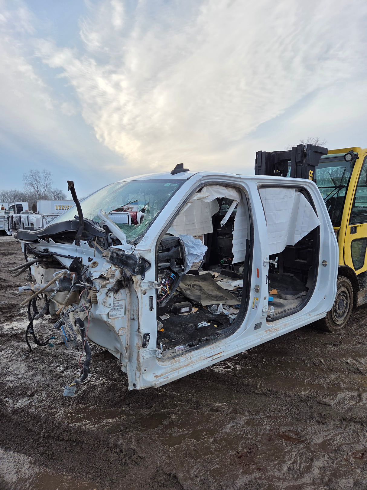 2014-2019 Chevrolet Silverado GMC Sierra 1500 2500 3500 HD Crew Cab 4 door Truck Cab