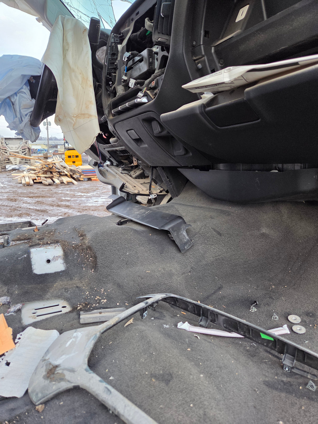 2014-2019 Chevrolet Silverado GMC Sierra 1500 2500 3500 HD Crew Cab 4 door Truck Cab