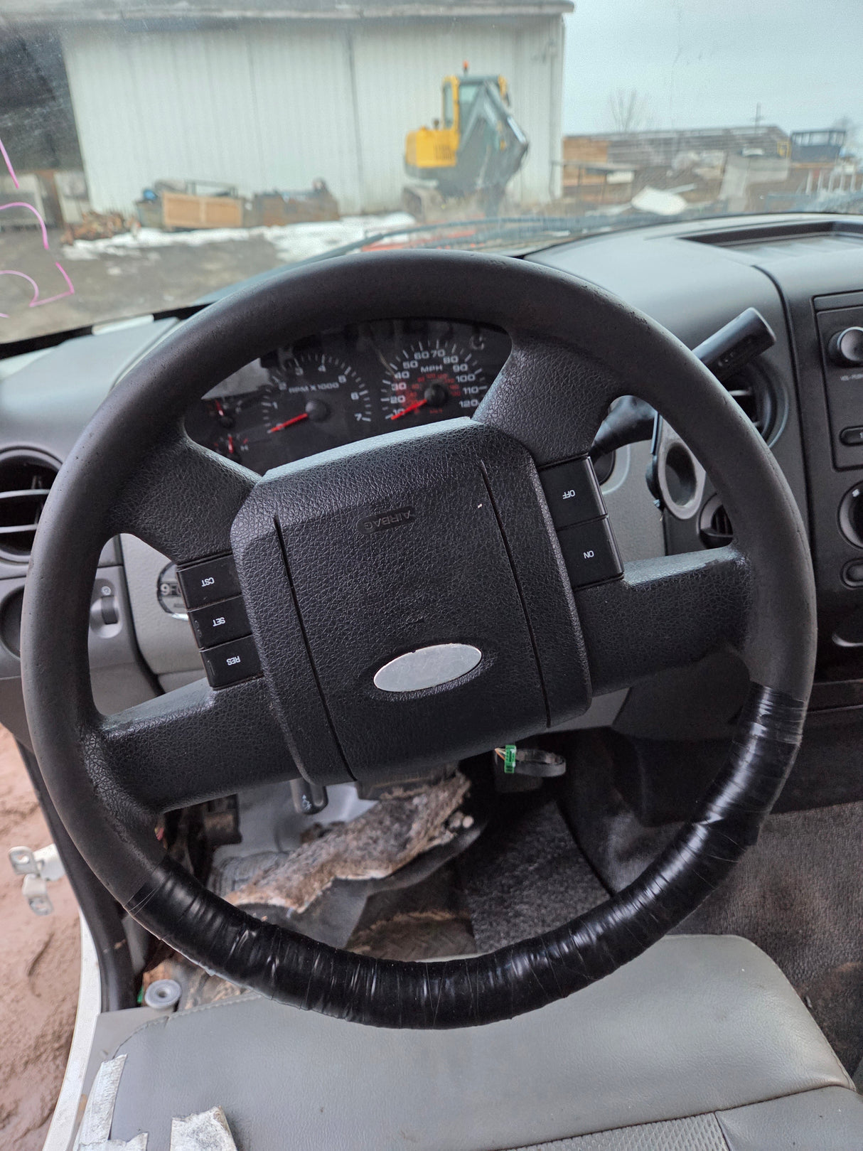 2004-2008 Ford F150 4 Door "Plus" Cab - Oxford White