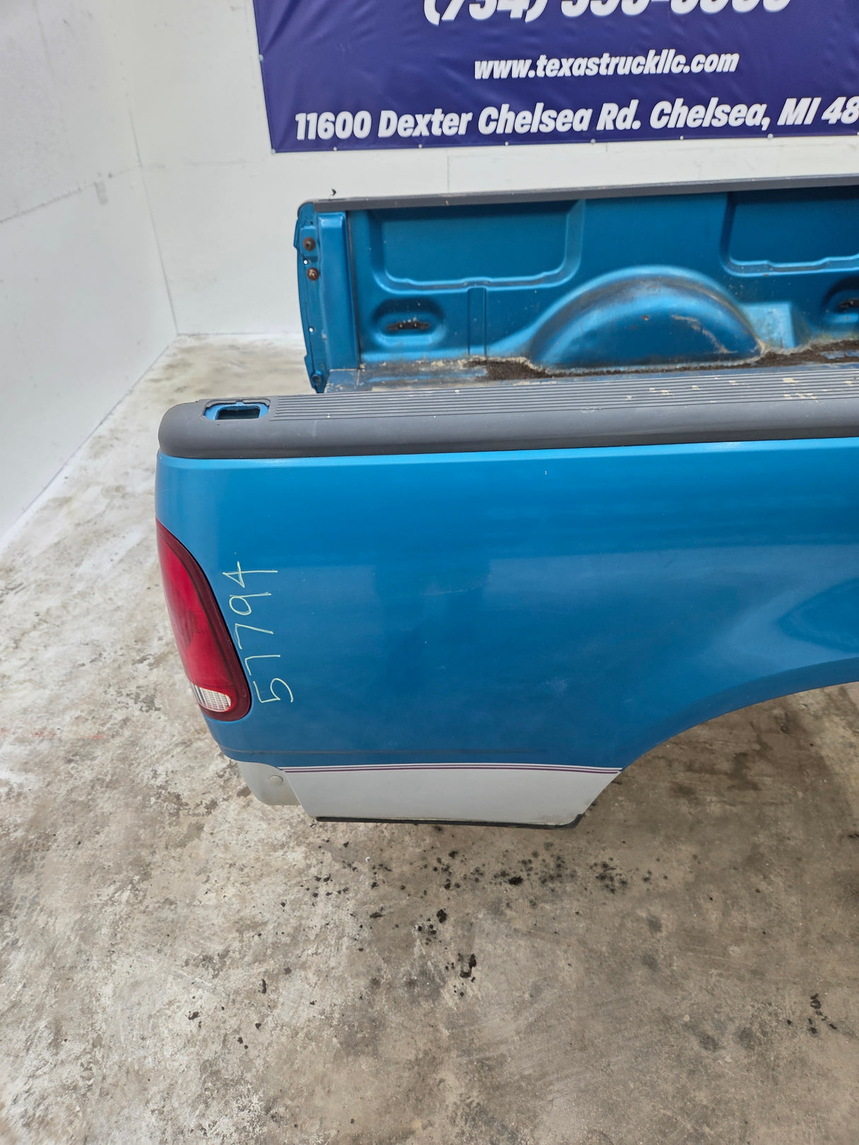1997-2003 Ford F150 6' 6" Short Truck Bed