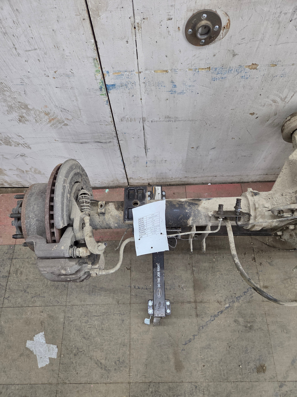 2011-2012 Ford Super Duty F250 F350 Rear Axle 3.73 Gear Ratio Electric Locking Rear End 143k miles