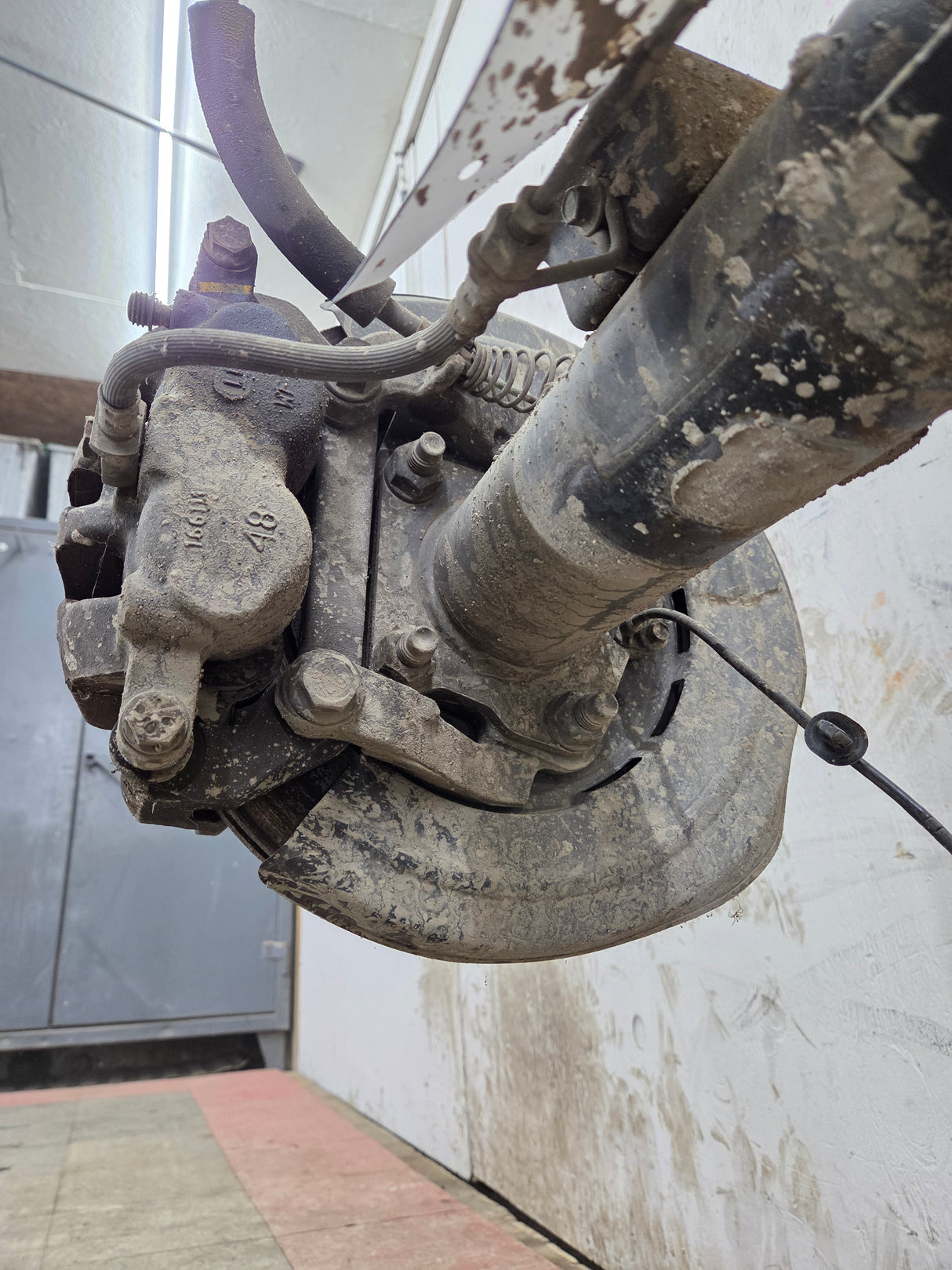 2011-2012 Ford Super Duty F250 F350 Rear Axle 3.73 Gear Ratio Electric Locking Rear End 143k miles
