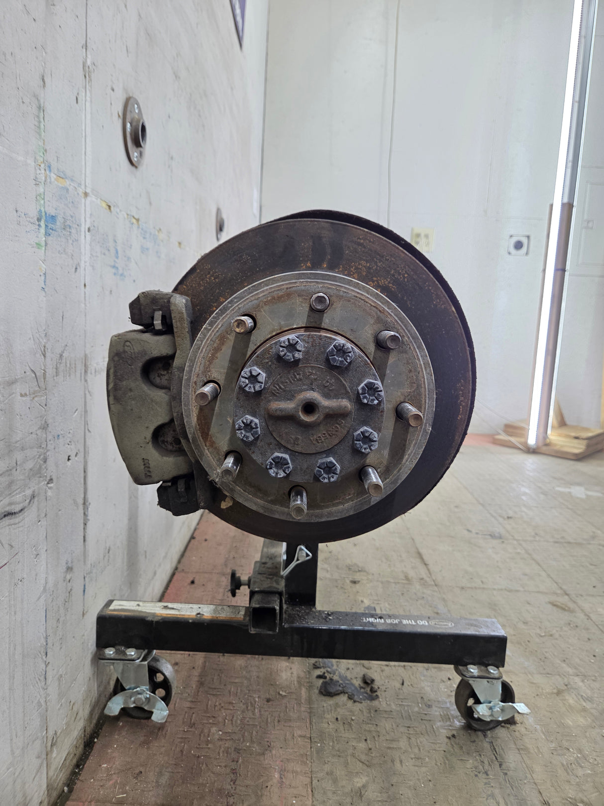 2011-2012 Ford Super Duty F250 F350 Rear Axle 3.73 Gear Ratio Rear End 156K miles