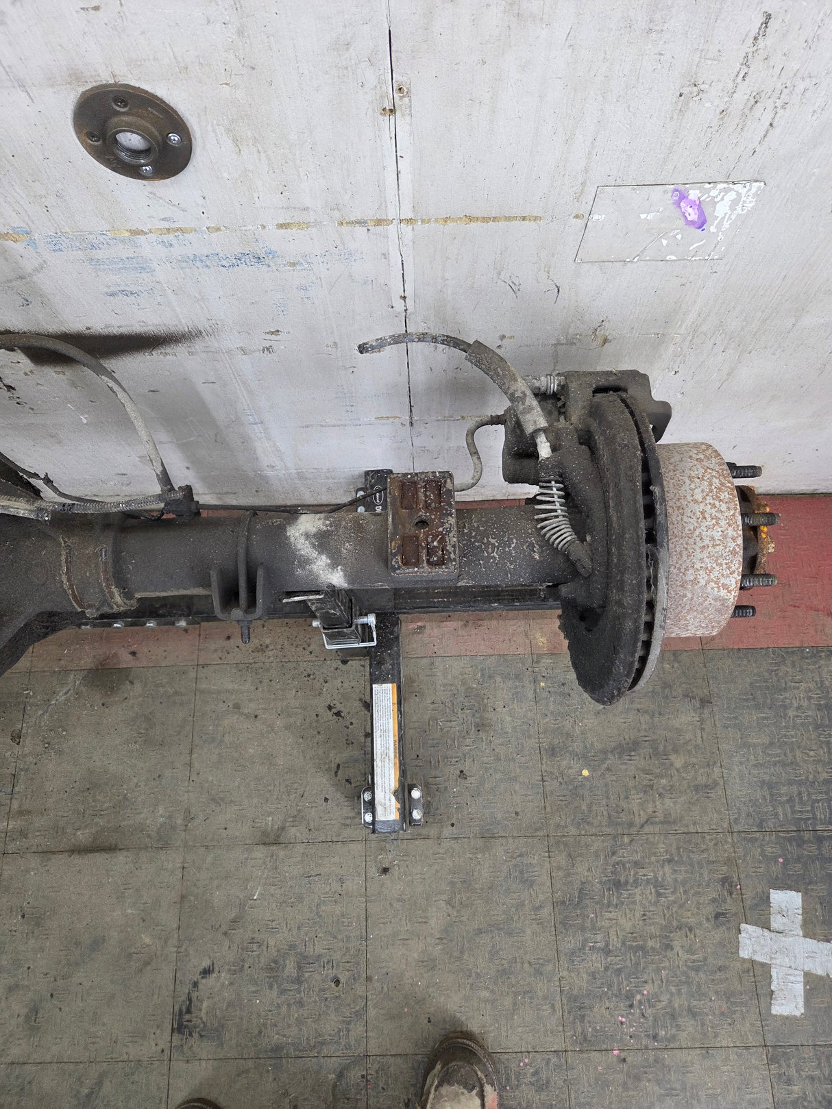 2011-2012 Ford Super Duty F250 F350 Rear Axle 3.73 Gear Ratio Rear End 156K miles