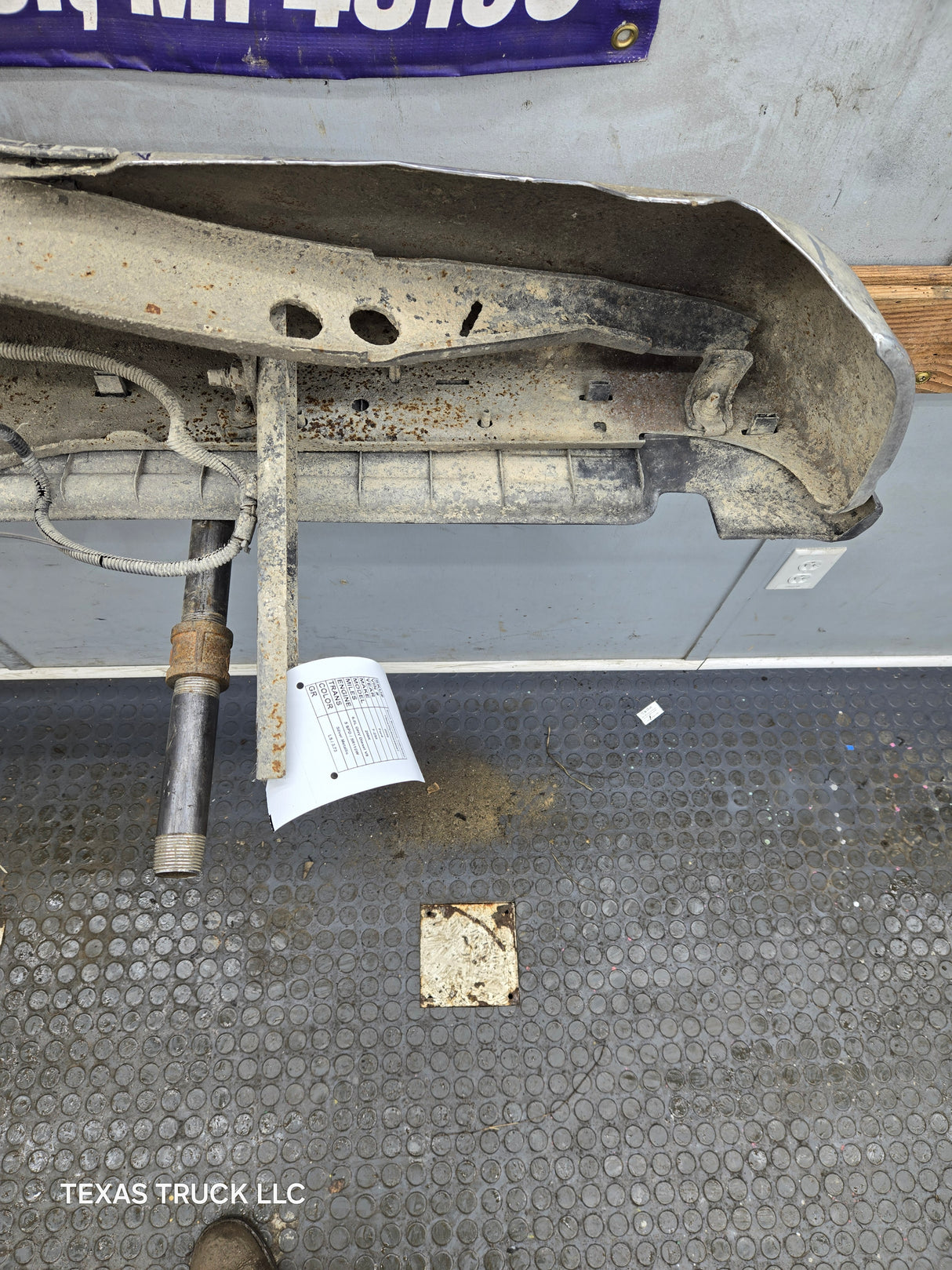1999-2007 Ford Super Duty F250 F350 F450 F550 Rear Bumper