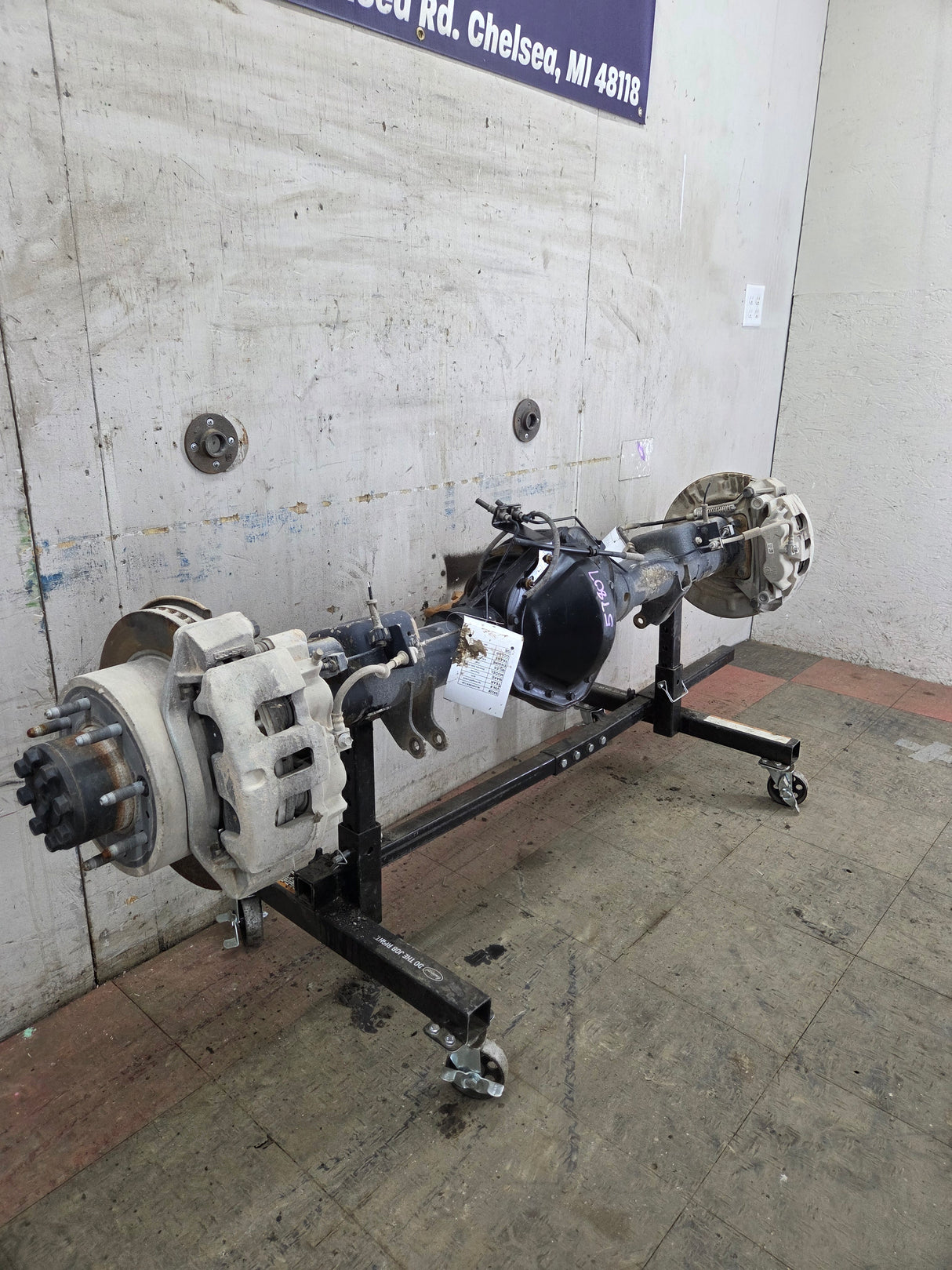 2011-2019 Chevrolet Silverado / GMC Sierra 2500 3500 HD Rear Axle 4.10 10.5"