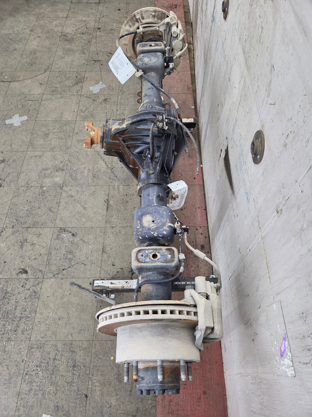 2011-2019 Chevrolet Silverado / GMC Sierra 2500 3500 HD Rear Axle 4.10 10.5"