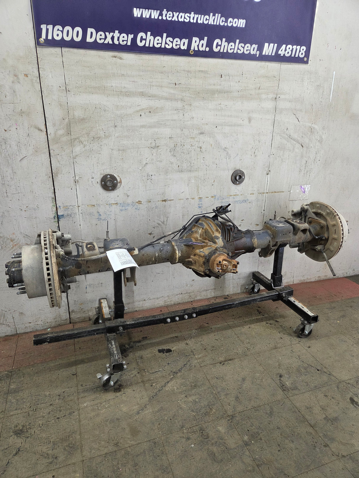 2011-2019 Chevrolet Silverado / GMC Sierra 2500 3500 HD Rear Axle 4.10 10.5"
