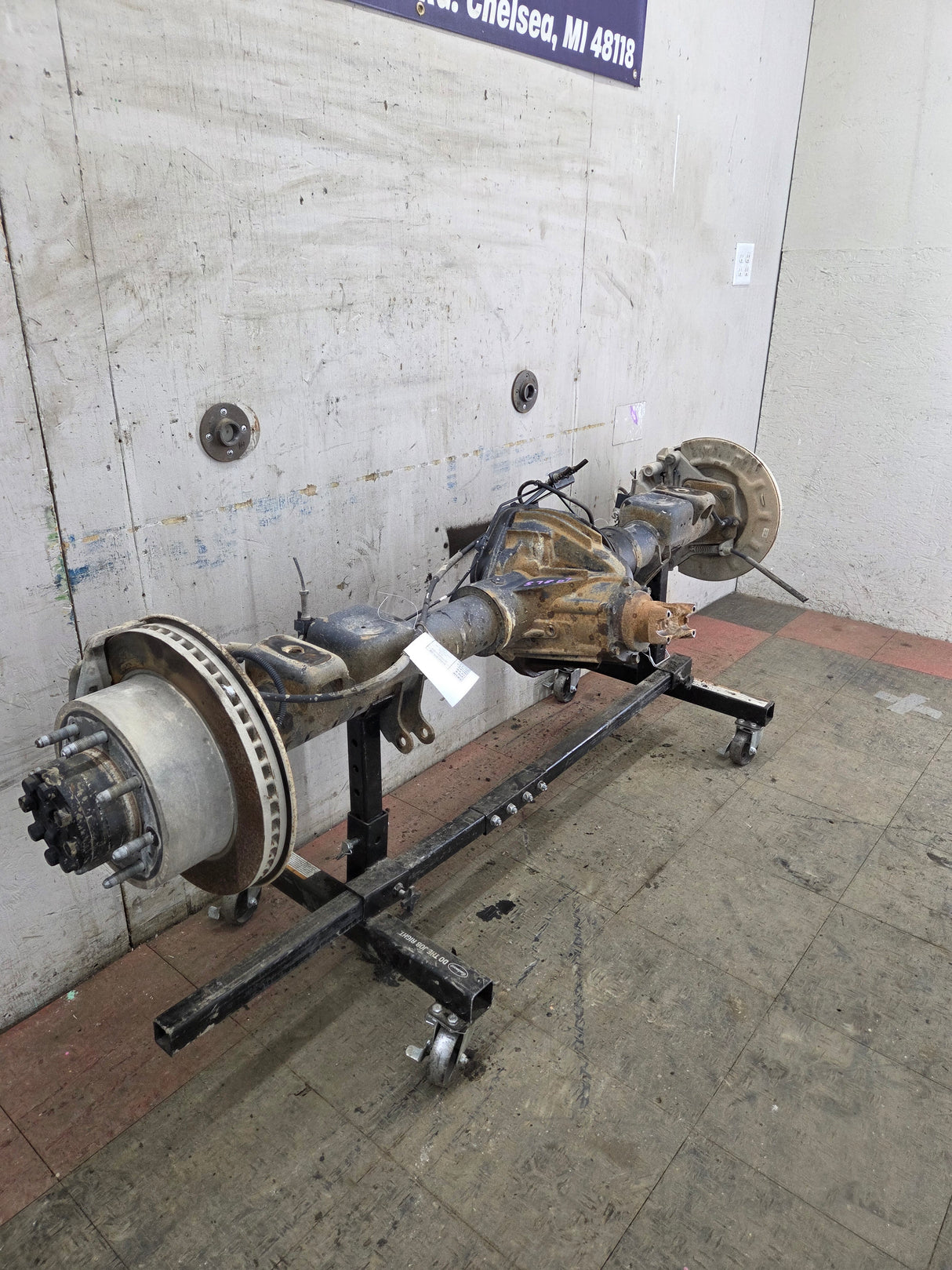 2011-2019 Chevrolet Silverado / GMC Sierra 2500 3500 HD Rear Axle 4.10 10.5"