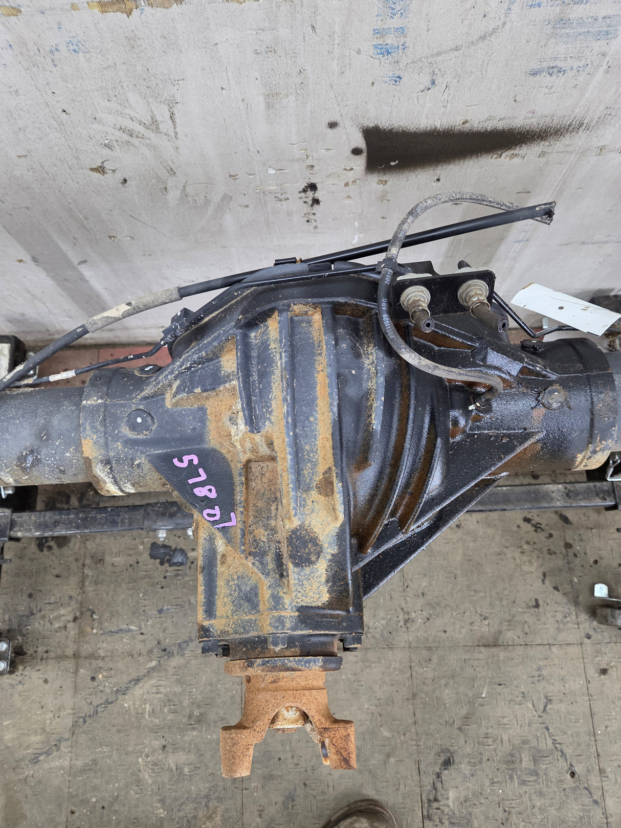 2011-2019 Chevrolet Silverado / GMC Sierra 2500 3500 HD Rear Axle 4.10 10.5"