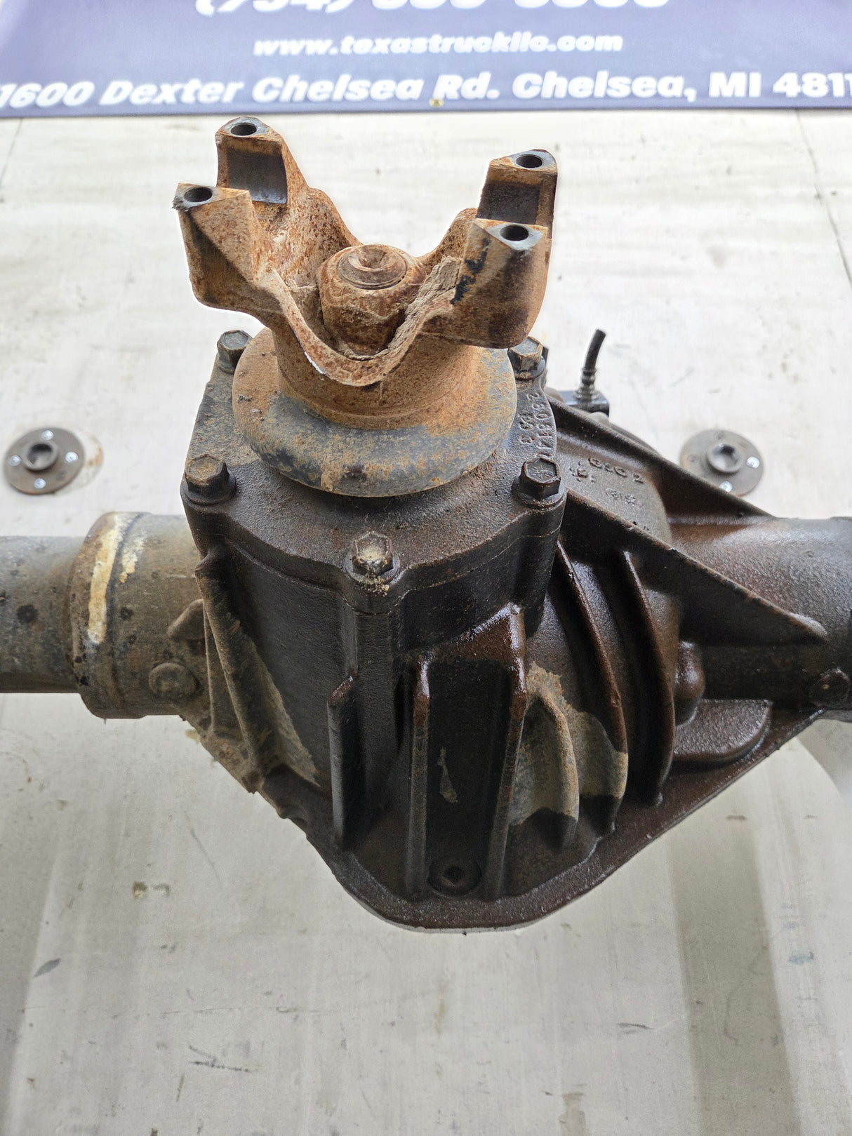 2011-2019 Chevrolet Silverado / GMC Sierra 2500 3500 HD Rear Axle 4.10 10.5"