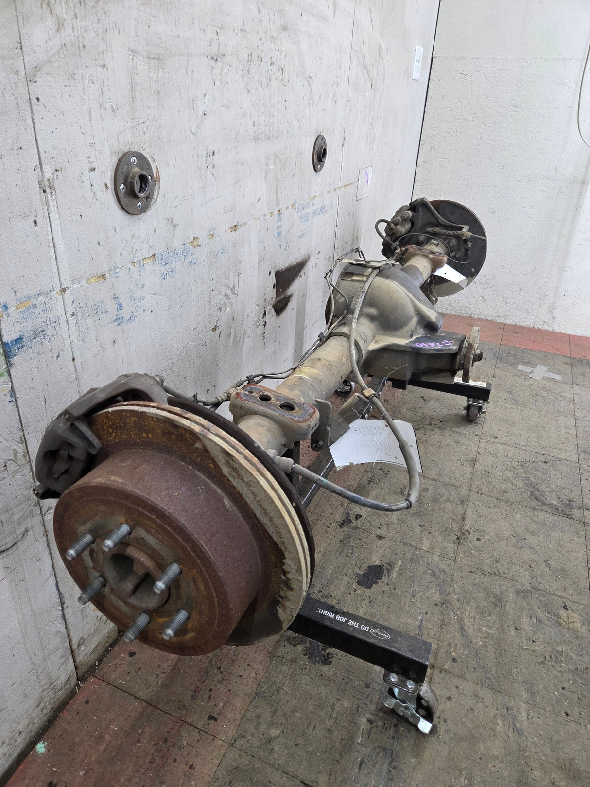 2009-2011 Ford F150 Rear Axle 3.55 Gear Ratio