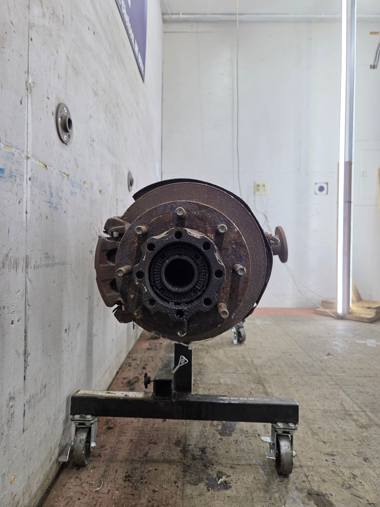 2005-2007 Ford Super Duty F350 DRW Dually Rear Axle 4.10 Gear Ratio