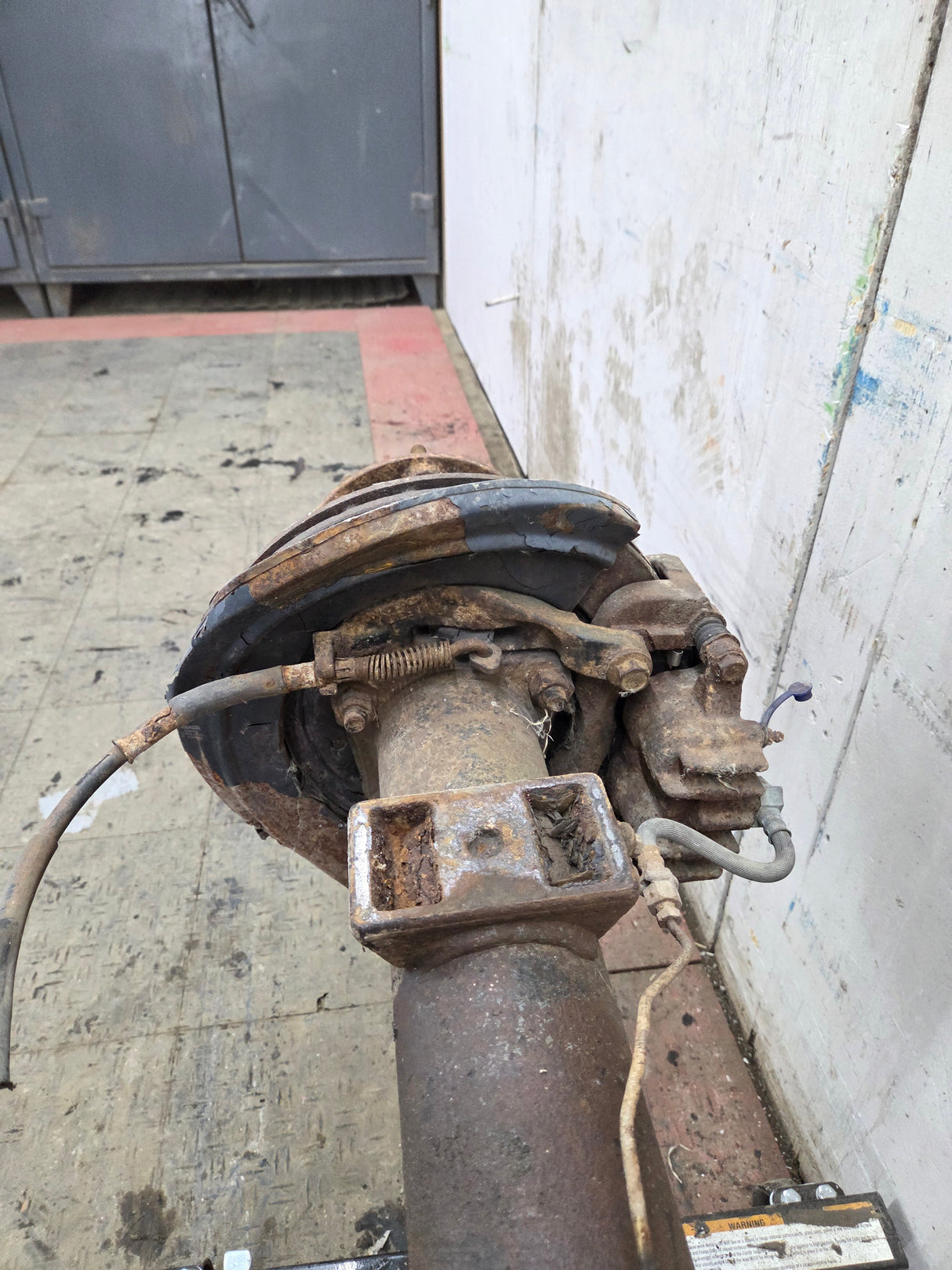 2005-2007 Ford Super Duty F350 DRW Dually Rear Axle 4.10 Gear Ratio