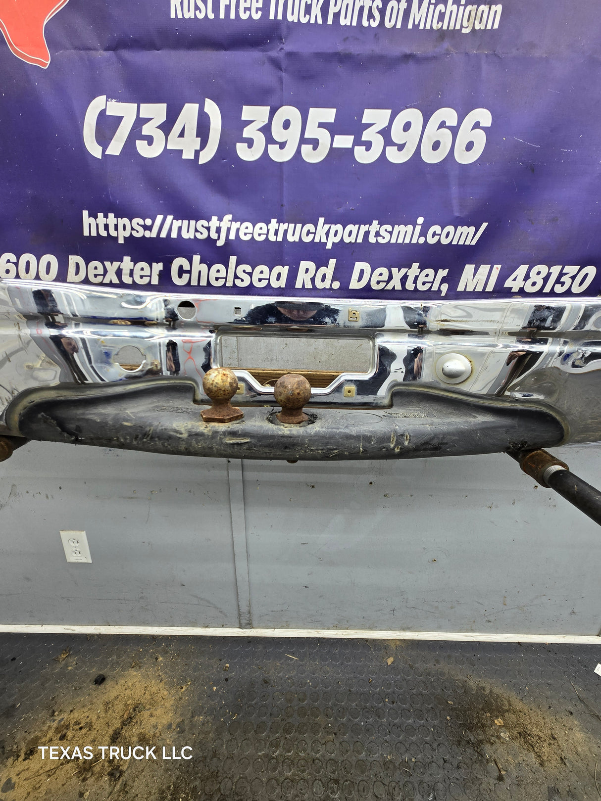 1999-2007 Ford Super Duty F250 F350 F450 F550 Rear Bumper