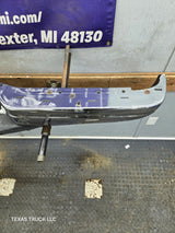 1999-2007 Ford Super Duty F250 F350 F450 F550 Rear Bumper