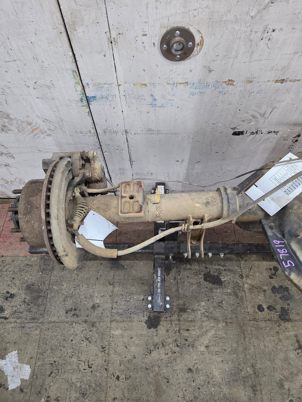 2008-2010 Ford Super Duty F250 F350 SRW Rear Axle Limited Slip 3.73 Gear Ratio