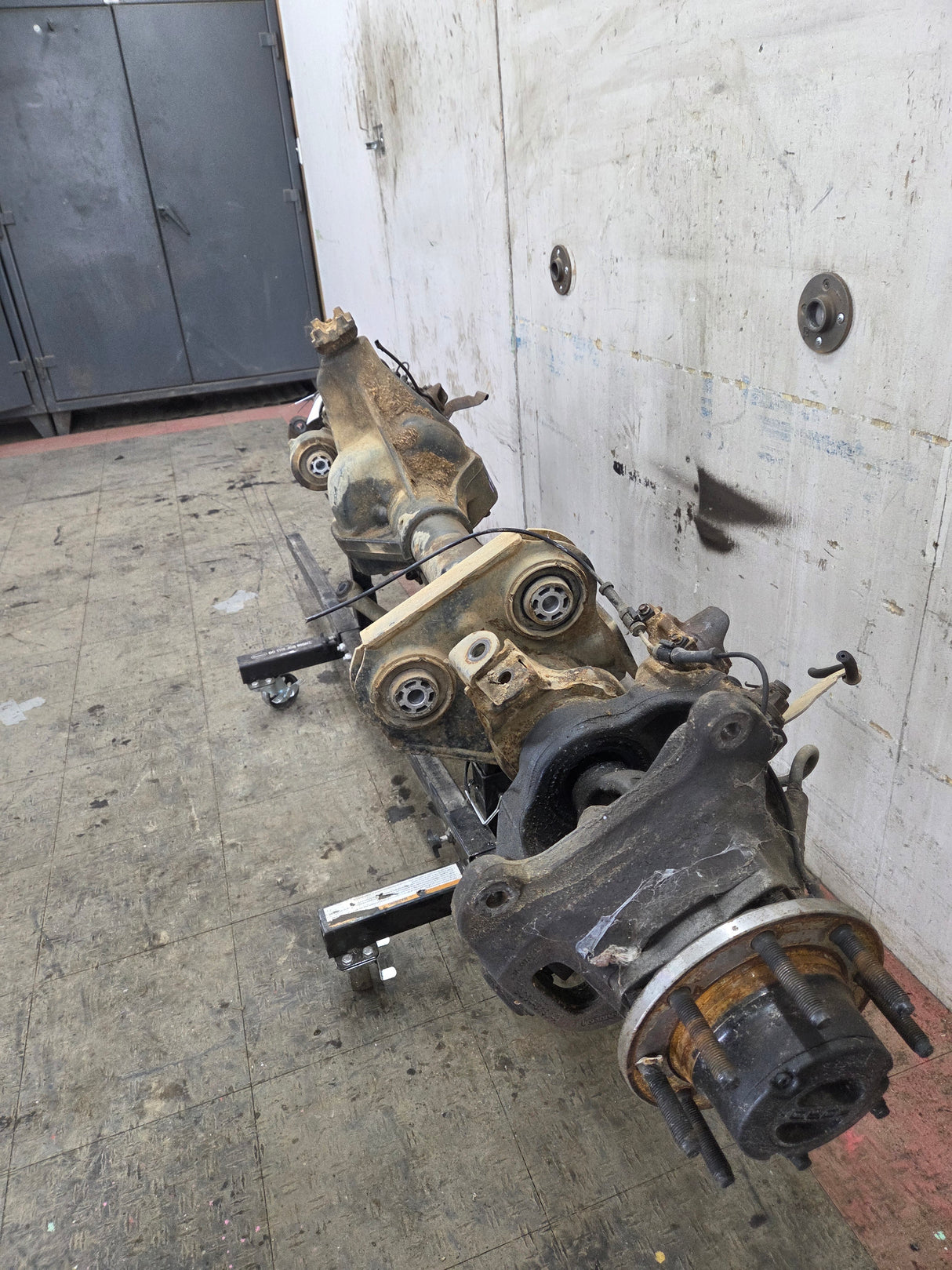 2005-2010 Ford Super Duty F250 F350 FRONT Axle 3.73 SRW 428K miles