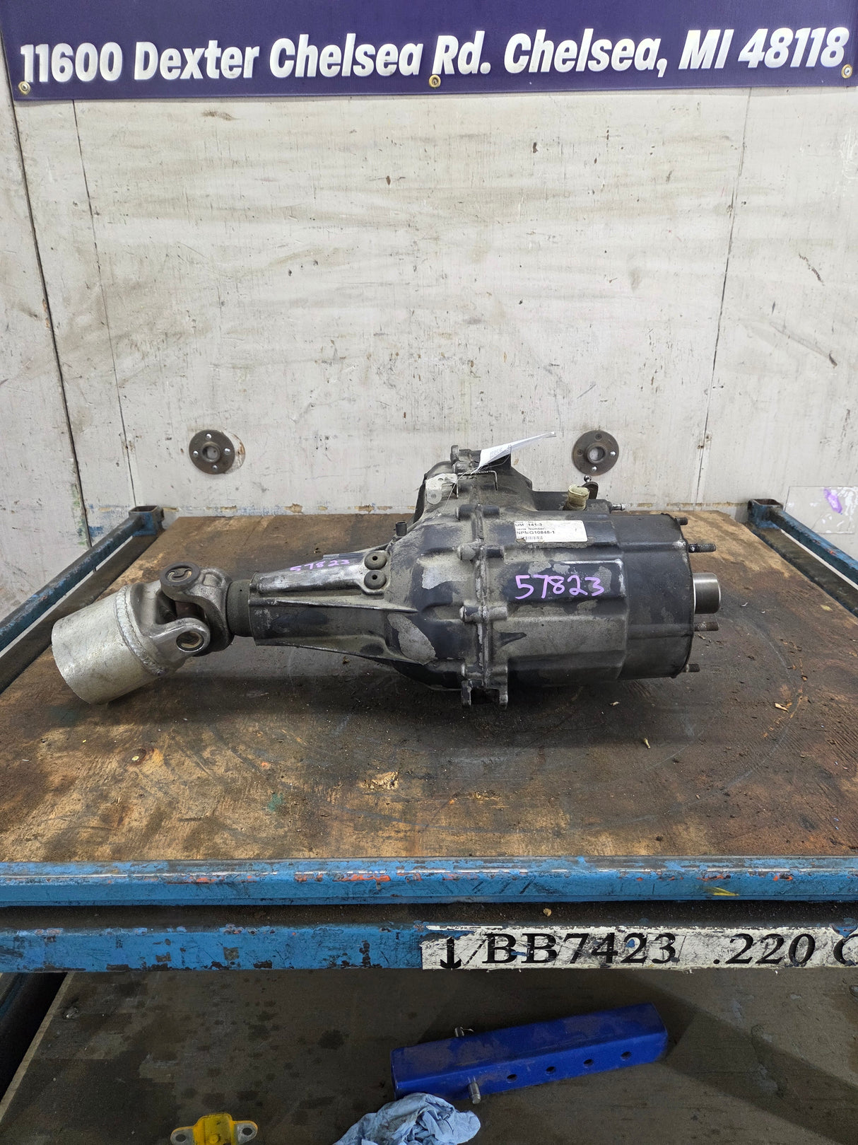 2008 Chevrolet Silverado GMC Sierra 2500HD 3500HD Floor Shift TRANSFER CASE 6L-90