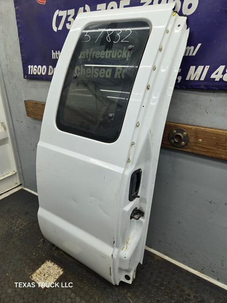 1999-2007 Ford Super Duty F250 F350 F450 F550 RH Extended Cab Passenger Rear Door