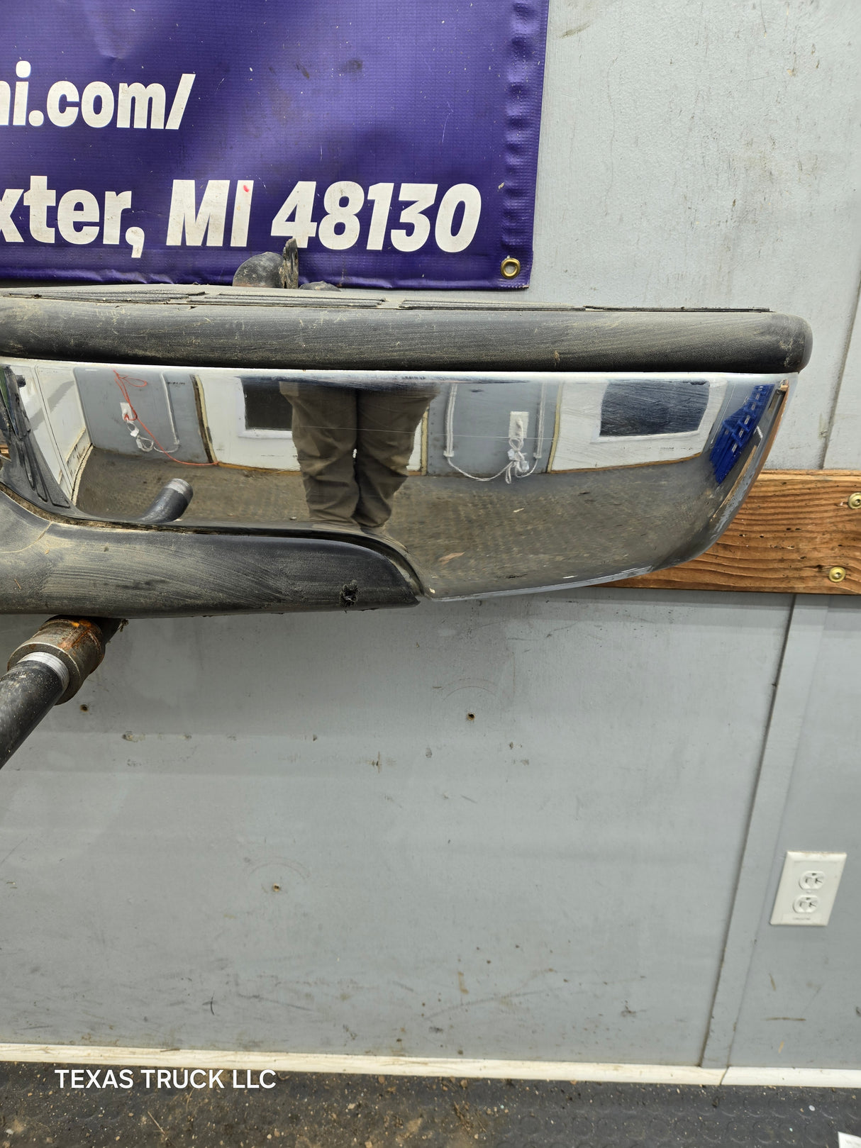 1999-2007 Chevrolet Silverado / GMC Sierra 1500 Rear Bumper
